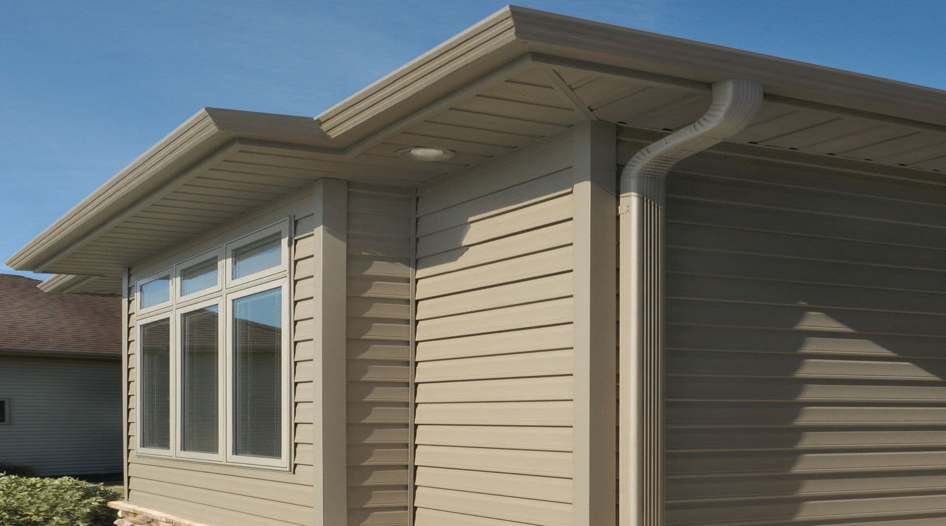 Gutter-Soffit-Photo1-1920x1525.jpg