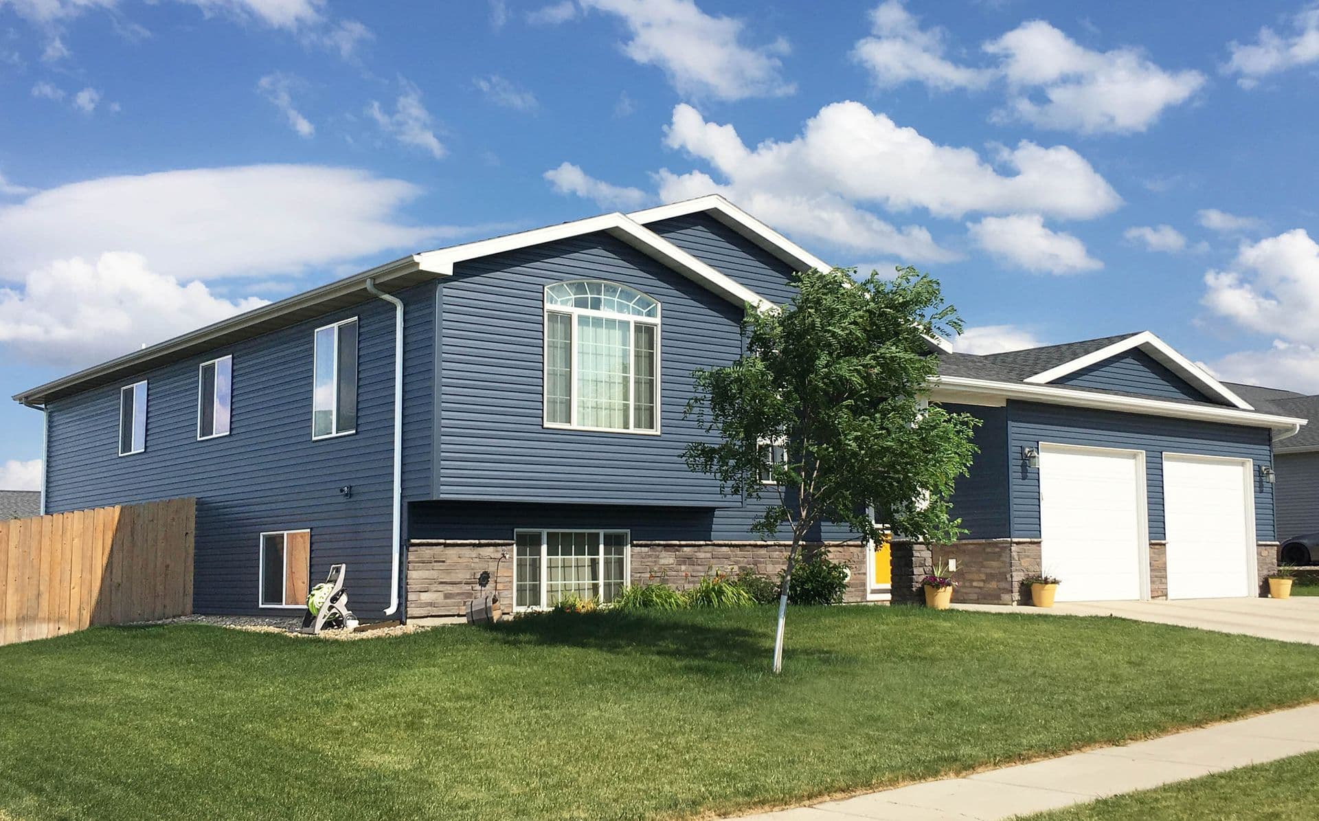 Steel-Home-Siding-section-e1675881007196.jpg